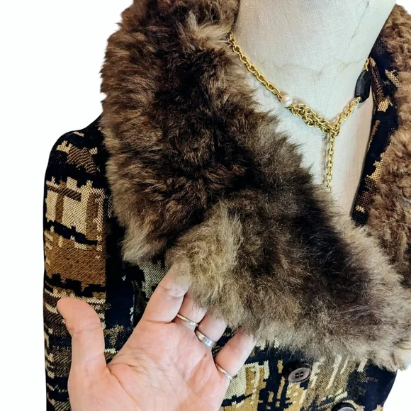 Vintage 60s Tapestry Coat with Faux Fur Trim RARE - Picture 5 of 11